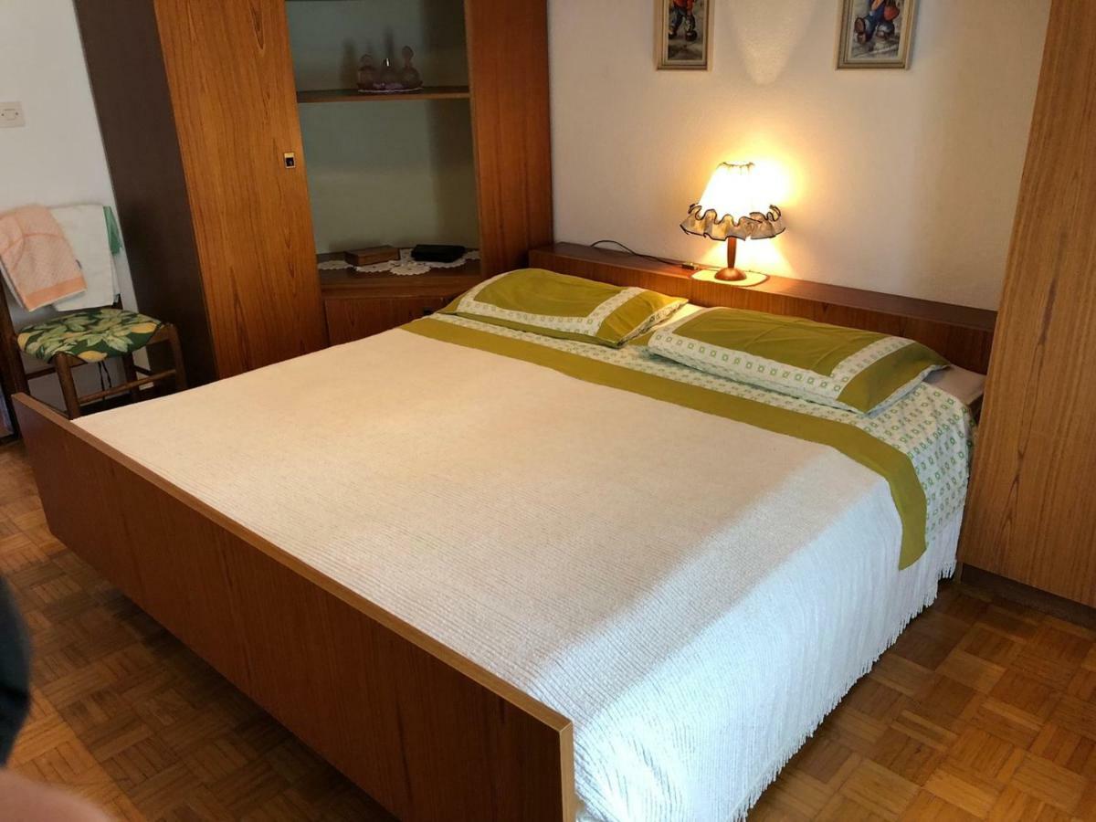 Mariella Hotel Basanija Ngoại thất bức ảnh