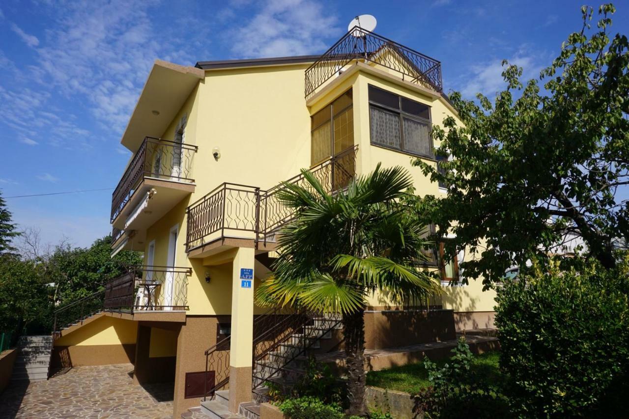 Mariella Hotel Basanija Ngoại thất bức ảnh