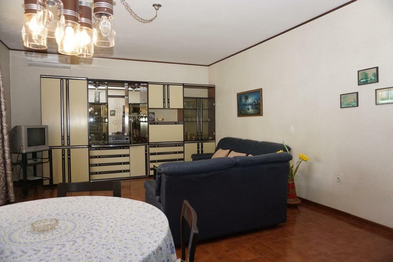 Mariella Hotel Basanija Ngoại thất bức ảnh
