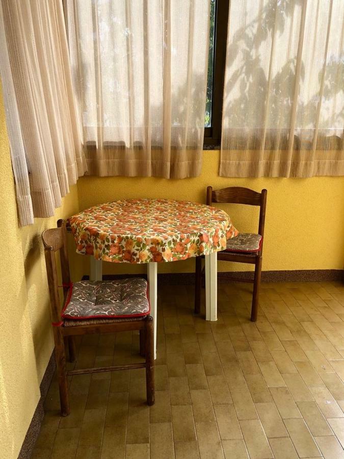 Mariella Hotel Basanija Ngoại thất bức ảnh