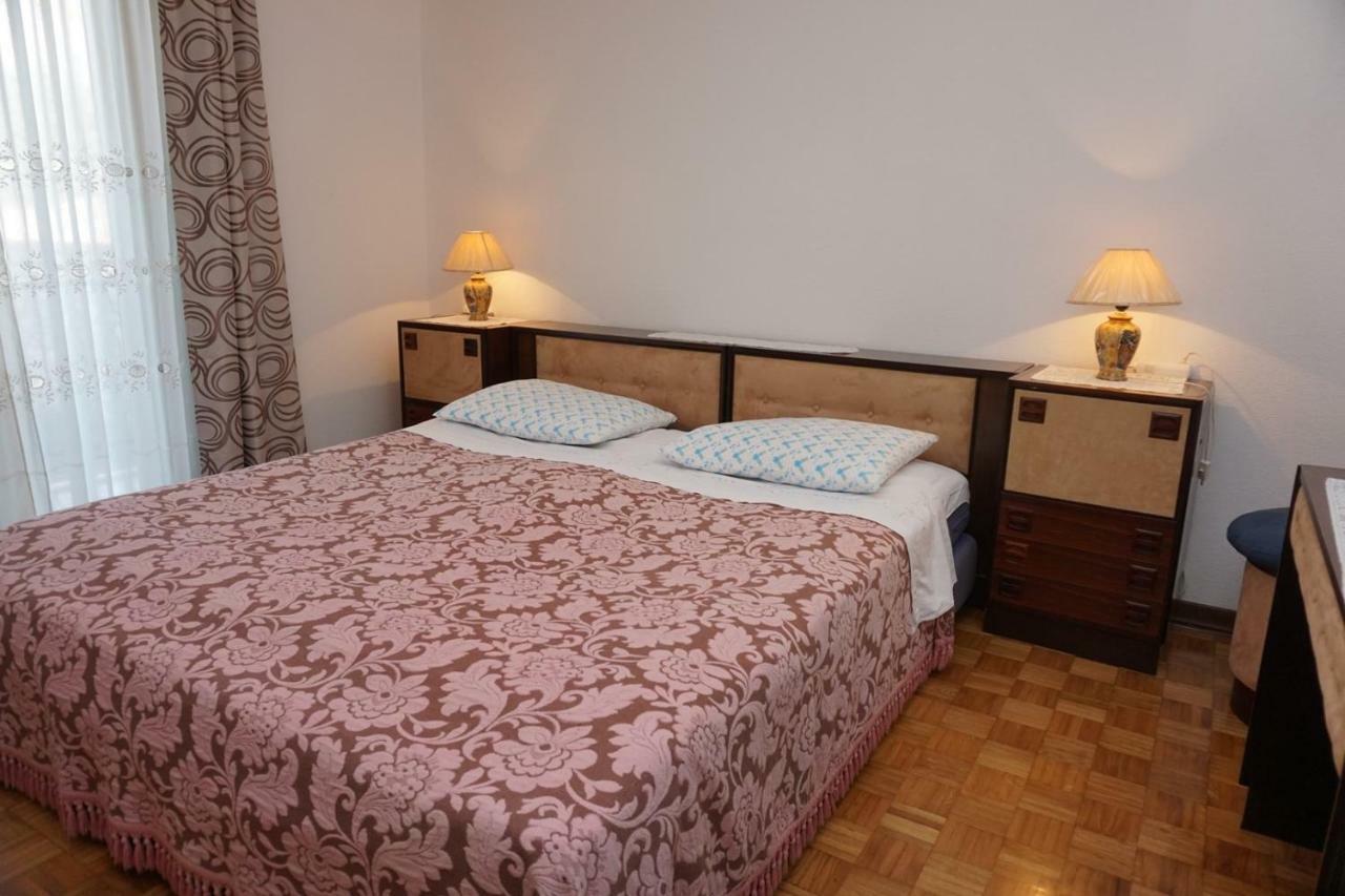 Mariella Hotel Basanija Ngoại thất bức ảnh