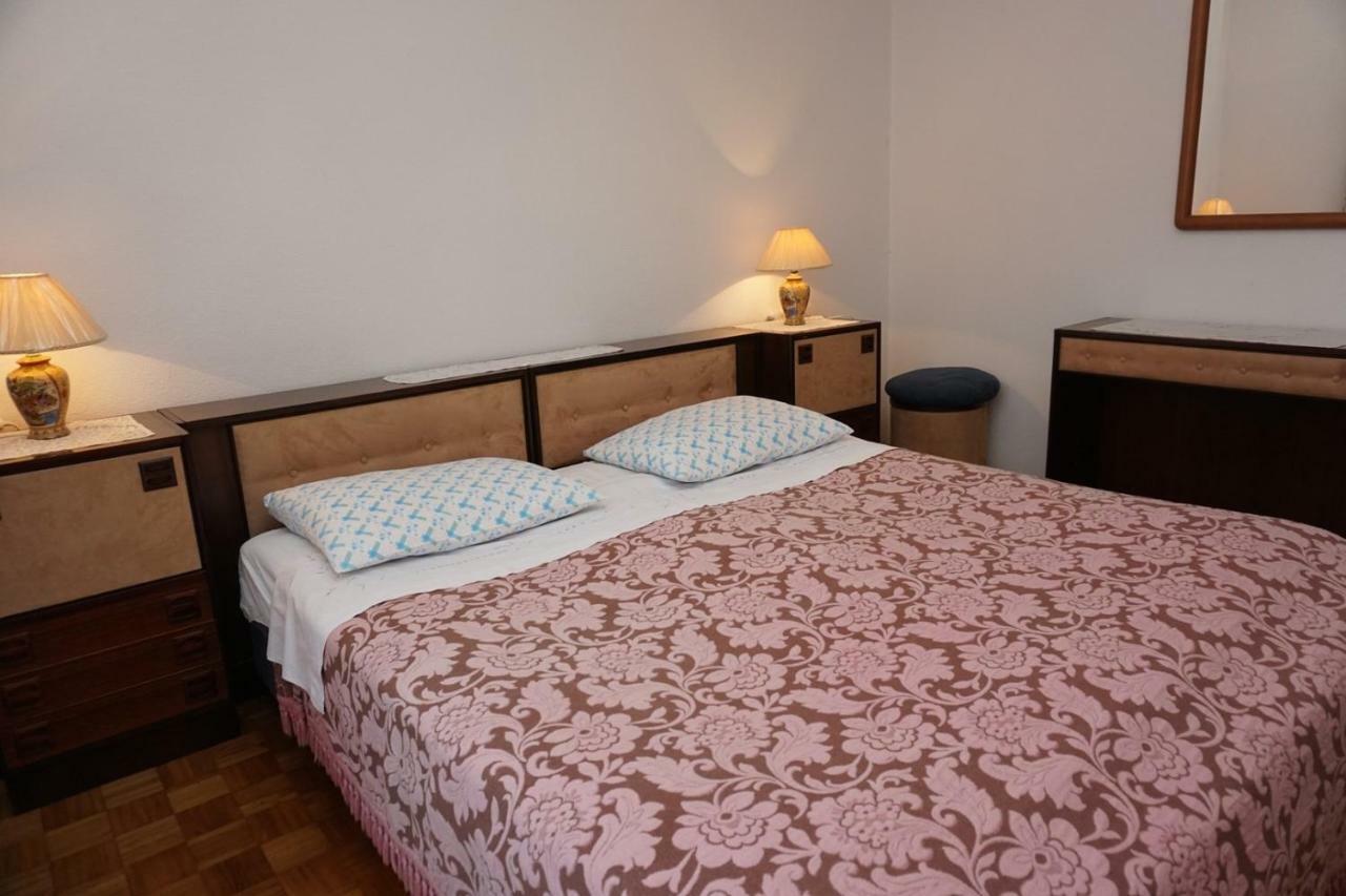 Mariella Hotel Basanija Ngoại thất bức ảnh